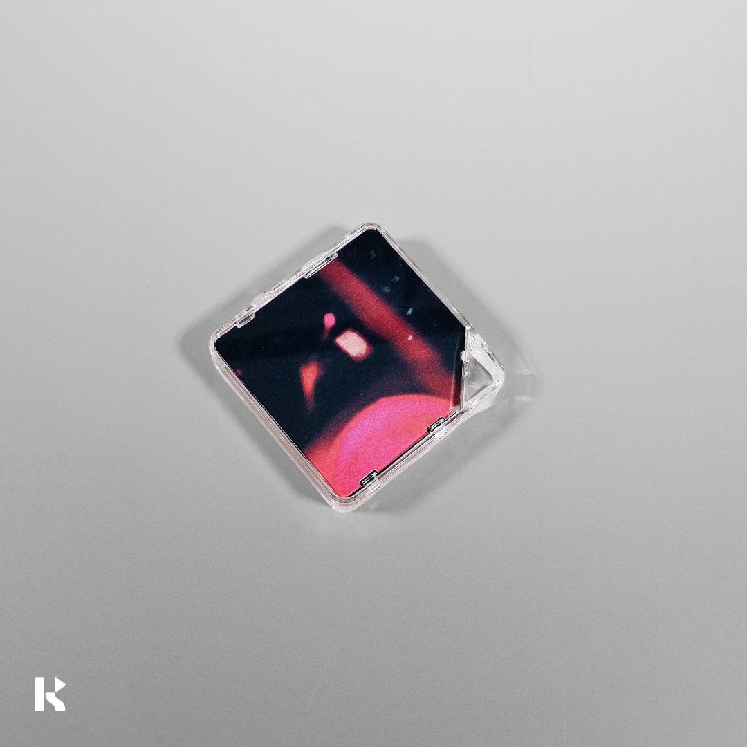 c.onnnor - SEEiNG RED - Single - KiTalbum